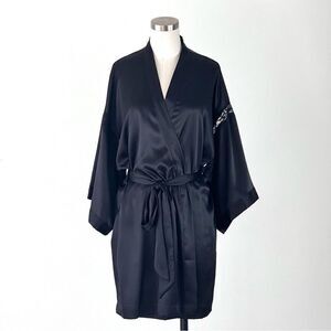 Oversized Victoria's Secret Womens Black Satin Robe Dressing Gown Size XS to M